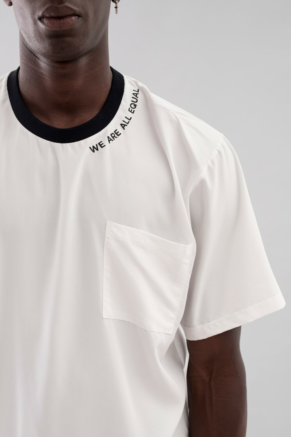 WHITE POCKET TEE - Image 2