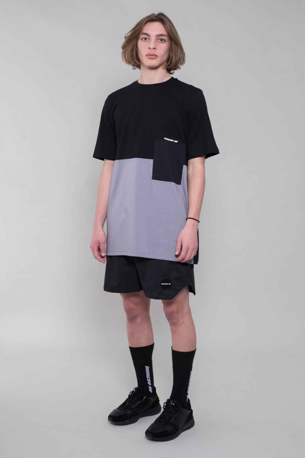 BLACK BICOLOR TEE - Image 2