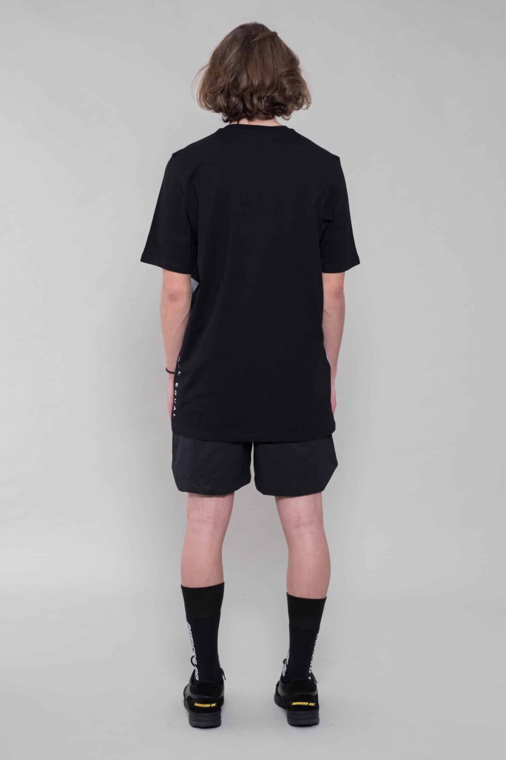 BLACK BICOLOR TEE - Image 5