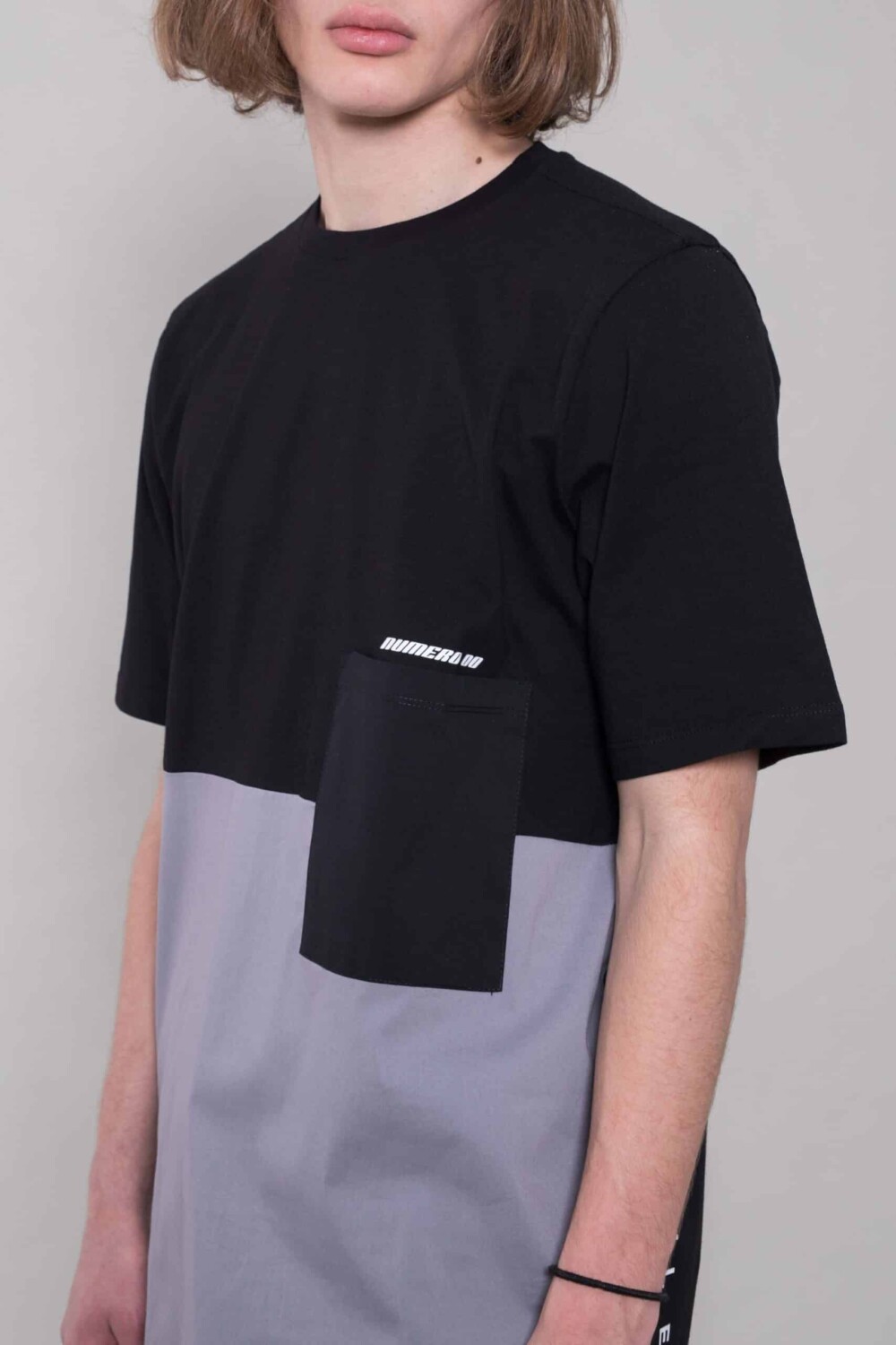 BLACK BICOLOR TEE - Image 3